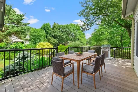 10302 Toledo Circle Bloomington MN 55437