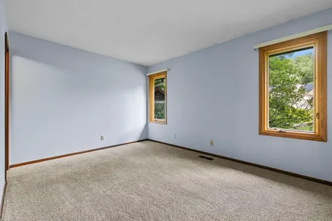 10302 Toledo Circle Bloomington MN 55437