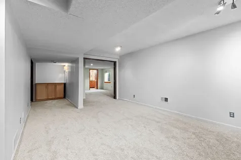 10302 Toledo Circle Bloomington MN 55437