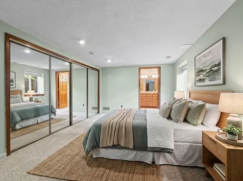 10302 Toledo Circle Bloomington MN 55437