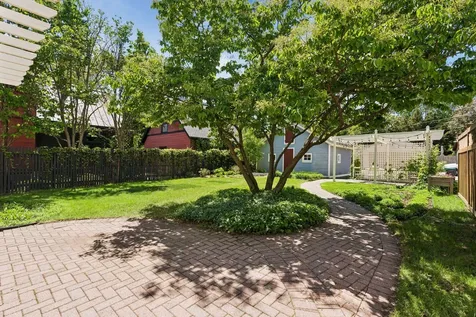1263 Como Boulevard W Saint Paul MN 55103