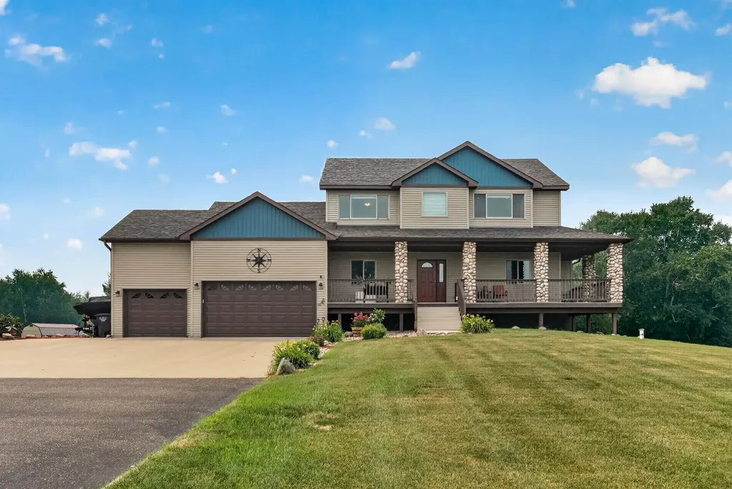 5524 188th Avenue NE Wyoming MN 55092