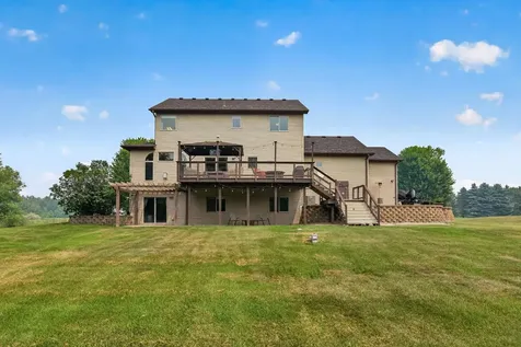 5524 188th Avenue NE Wyoming MN 55092