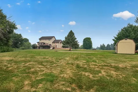 5524 188th Avenue NE Wyoming MN 55092