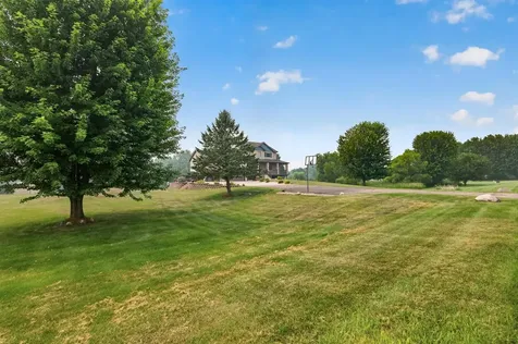 5524 188th Avenue NE Wyoming MN 55092