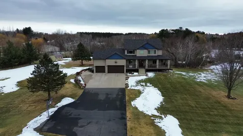 5524 188th Avenue NE Wyoming MN 55092