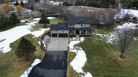 5524 188th Avenue NE Wyoming MN 55092