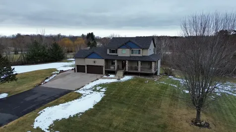 5524 188th Avenue NE Wyoming MN 55092