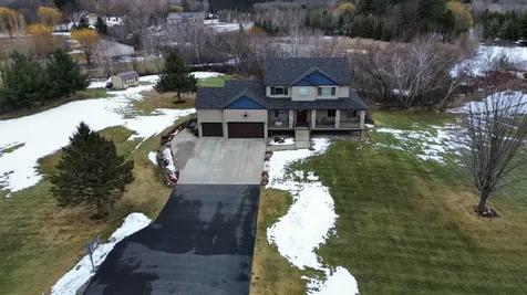 5524 188th Avenue NE Wyoming MN 55092
