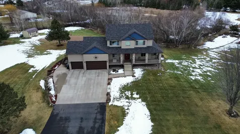 5524 188th Avenue NE Wyoming MN 55092