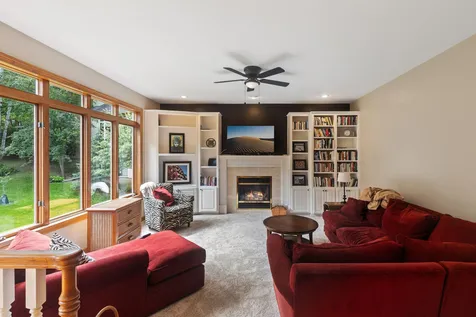 4172 Cashell Glen Eagan MN 55122