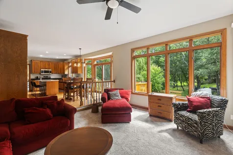 4172 Cashell Glen Eagan MN 55122