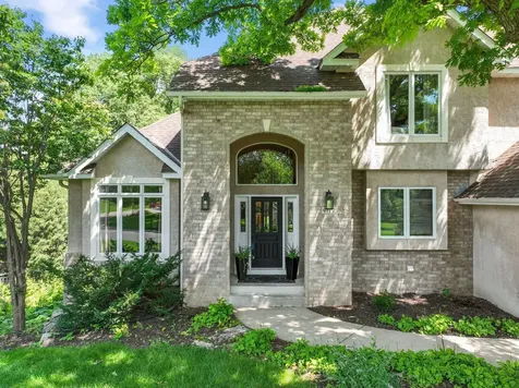 4172 Cashell Glen Eagan MN 55122