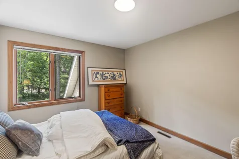 4172 Cashell Glen Eagan MN 55122