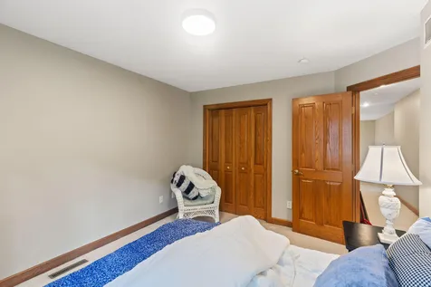 4172 Cashell Glen Eagan MN 55122