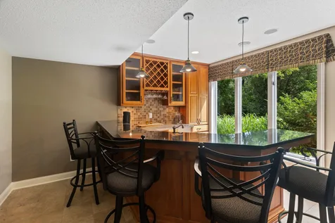 4172 Cashell Glen Eagan MN 55122