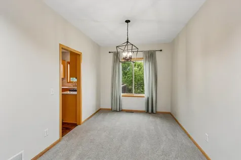 19925 English Court Farmington MN 55024