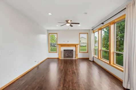 19925 English Court Farmington MN 55024
