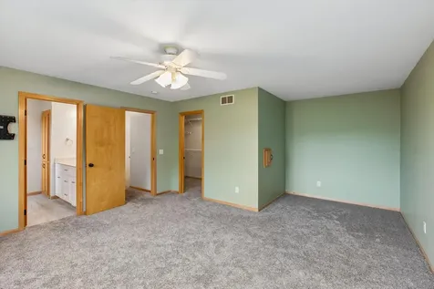 19925 English Court Farmington MN 55024