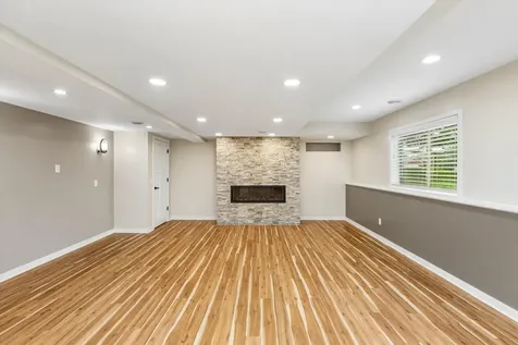 19925 English Court Farmington MN 55024