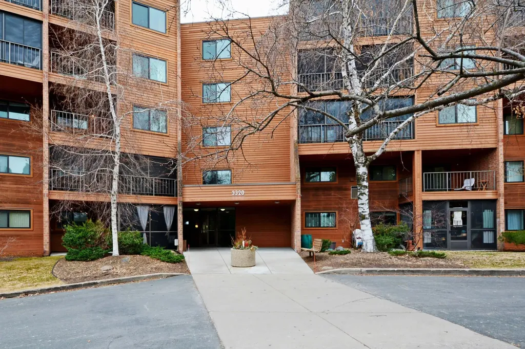 3320 Louisiana Avenue S Saint Louis Park MN 55426