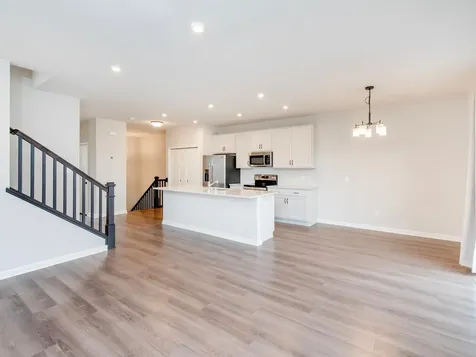 2217 Gateway Hill Road North Saint Paul MN 55109