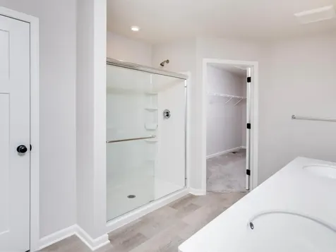 2217 Gateway Hill Road North Saint Paul MN 55109