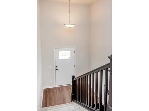 2217 Gateway Hill Road North Saint Paul MN 55109