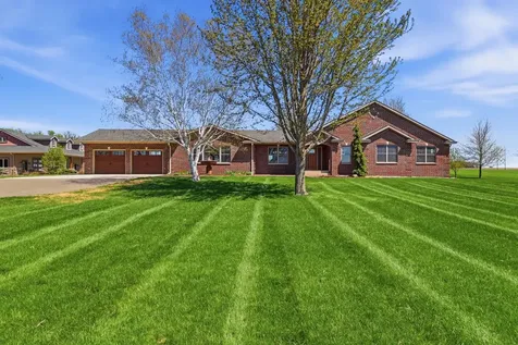 21356 Nicolai Avenue Hastings MN 55033