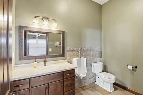 21356 Nicolai Avenue Hastings MN 55033
