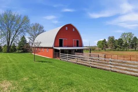21356 Nicolai Avenue Hastings MN 55033