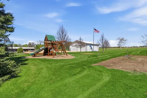 21356 Nicolai Avenue Hastings MN 55033