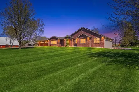 21356 Nicolai Avenue Hastings MN 55033