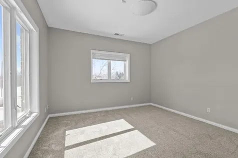 5241 Yvette Street Loretto MN 55357