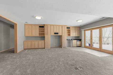 5241 Yvette Street Loretto MN 55357