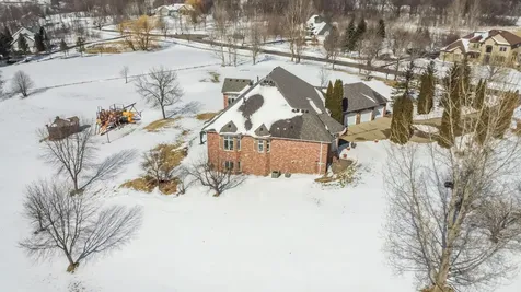 5241 Yvette Street Loretto MN 55357