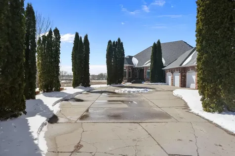 5241 Yvette Street Loretto MN 55357