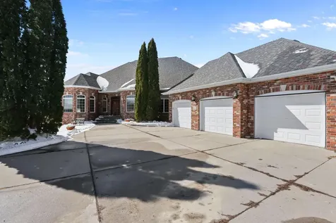 5241 Yvette Street Loretto MN 55357