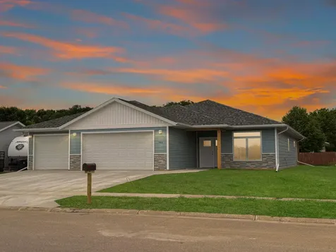 503 Darlene Drive Marshall MN 56258