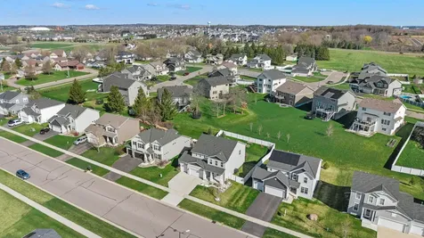 7905 205th Street W Lakeville MN 55044