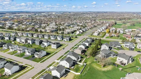 7905 205th Street W Lakeville MN 55044