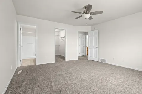 907 30th Avenue W West Fargo ND 58078