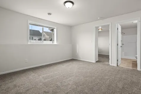 907 30th Avenue W West Fargo ND 58078