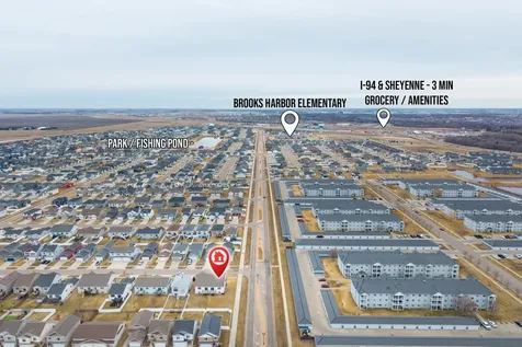 907 30th Avenue W West Fargo ND 58078