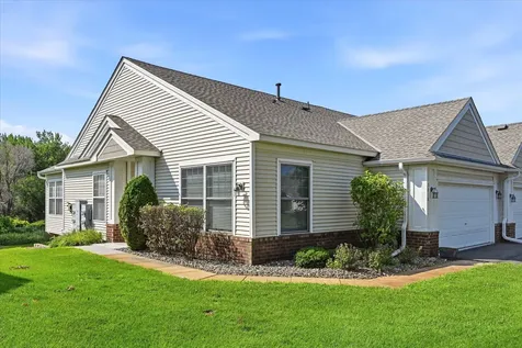 5818 Prairie Ridge Drive Shoreview MN 55126