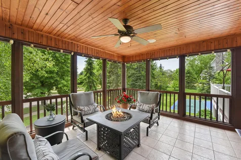 3312 Crestmoor Bay Woodbury MN 55125