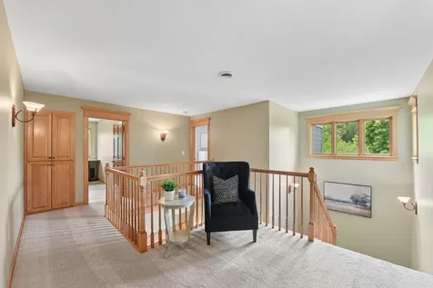 3312 Crestmoor Bay Woodbury MN 55125