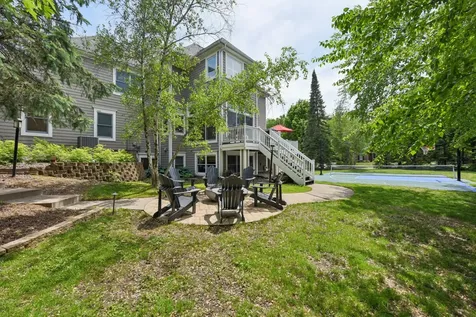 3312 Crestmoor Bay Woodbury MN 55125