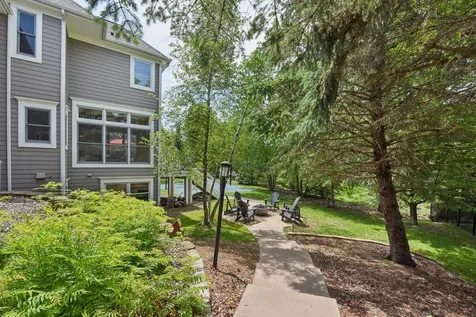 3312 Crestmoor Bay Woodbury MN 55125