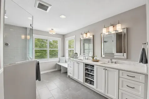 3312 Crestmoor Bay Woodbury MN 55125